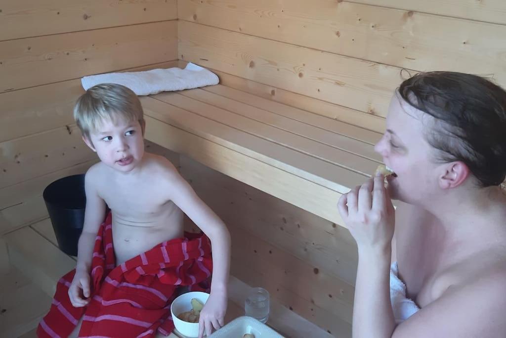 Beautiful Home Away From Home Near Stockholm City Saltsjöbaden Екстериор снимка