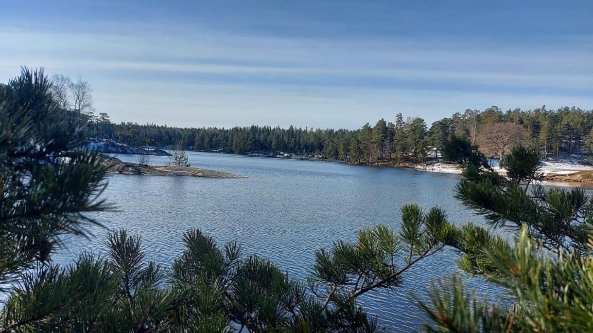 Beautiful Home Away From Home Near Stockholm City Saltsjöbaden Екстериор снимка